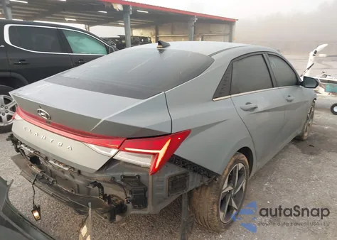 2022 Hyundai Elantra Sel z USA, uszkodzony, nr VIN KMHLN4AG7NU337553